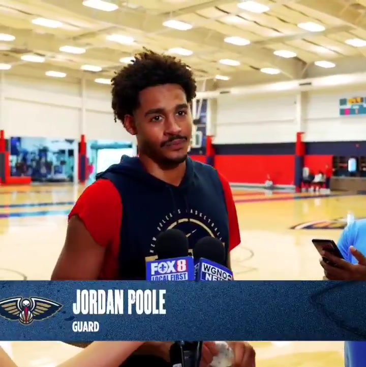 換到鵜鶘是否能打出更好表現(xiàn)普爾你的問題真像一拳打在我的鼻子上