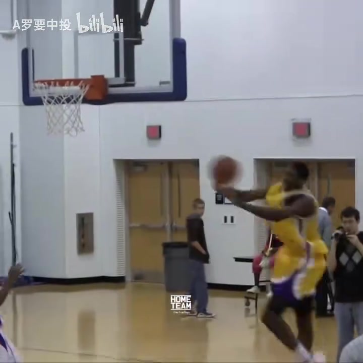 這身體天賦是真明顯啊恩比德初到美國時的打球視頻