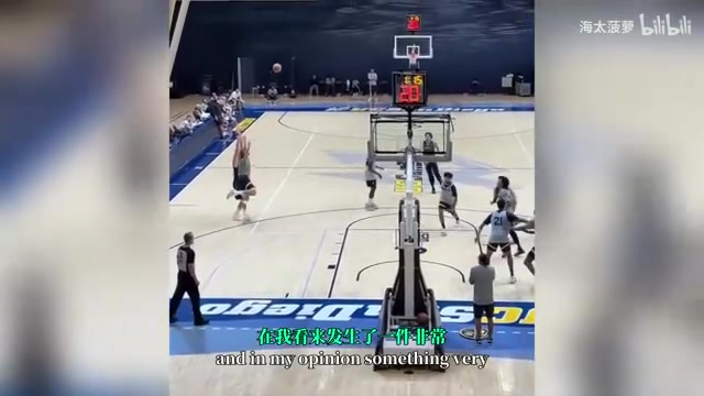 提前適應(yīng)掘金訓(xùn)練賽請(qǐng)專業(yè)裁判約基奇與裁判討論十分鐘